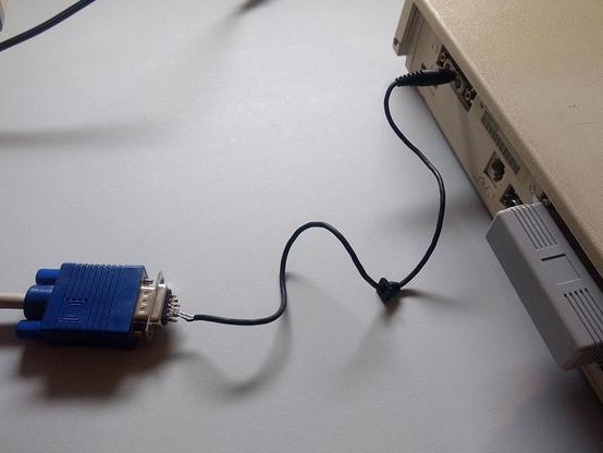 home-made 3W3-to-VGA adapter