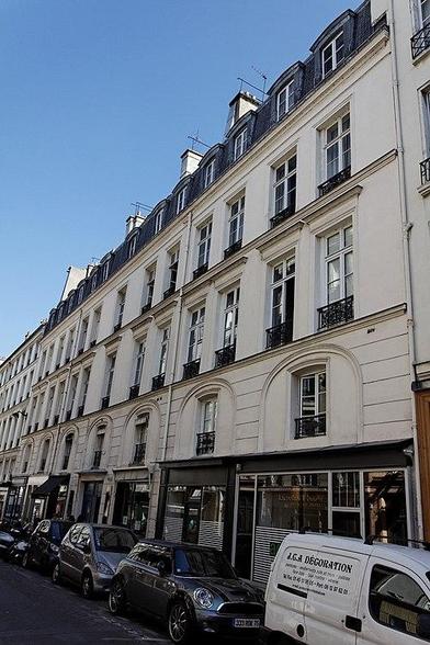 Crèmerie à #Paris7 (#Paris) Construction XIXe siècle. Décor intérieur : inscription par arrêté du 23 mai 1984.
Suite 👉 https://monumentum.fr/monument-historique/pa00088683/paris-7e-arrondissement-cremerie
#Patrimoine #MonumentHistorique
Photo CC-BY-SA 4.0 : Thesupermat