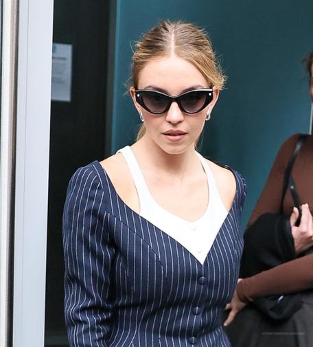 Sydney leaving Heart Breakfast in London – X June 2025