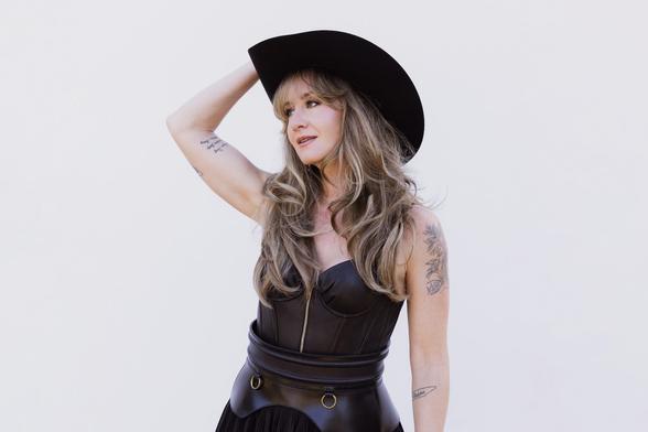 <img alt="Margo Price announces new record, and won&apos;t let the bastards get her down (and neither should you)" src="https://theneedledrop.com/content/images/2025/06/unnamed-62.jpg" /><p>Two years on from the double whammy of <em>Strays</em> and <em>Strays II</em>, country artist <strong>Margo Price</strong> returns with news of her fifth album, <em>Hard Headed Woman</em>, which drops on August 29. </p><div class="kg-card kg-button-card kg-align-center"><a class="kg-btn kg-btn-accent" href="https://stubhub.prf.hn/click/camref:1101l3NwFT/pubref:tnd/[p_id:1011l562158]/destination:https://www.stubhub.com/margo-price-tickets/performer/1509672">See Margo Price live</a></div><p>Out today, lead single &quot;Don&apos;t Let the Bastards Get You Down&quot; was co-written with longtime songwriting partner Jeremy Ivey and country legend Rodney Crowell, who helped them to &quot;refine the lyrics in a way only he can &#x2013; sharp, poetic, and honest.&quot; </p><p>Watch the Ian Blair-directed video of Price&apos;s new track below:</p><figure class="kg-card kg-embed-card"></figure><p>As Price writes on her <a href="https://margoprice.substack.com/p/dont-let-the-bastards-get-you-down">Substack</a>:</p><blockquote>&quot;I&#x2019;ve been a fan of Rodney&#x2019;s work for years. He has a singular voice&#x2014;southern, soulful, and deeply human. Songs like &#x201c;Ain&#x2019;t Livin&#x2019; Long Like This,&#x201d; &#x201c;Leaving Louisiana in the Broad Daylight,&#x201d; and &#x201c;Even Cow
