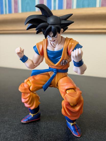S. H. Figuarts Goku in a crouched ki charging position