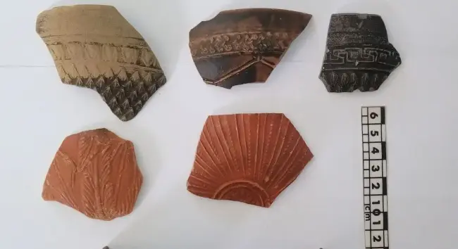 Late Mycenaean ceramic sherds