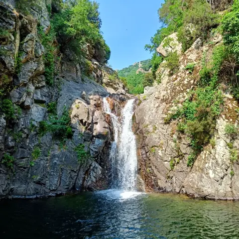 Gorges d'Héric par le canyon du Vialais, entre les massifs du Caroux et de l'Espinouse