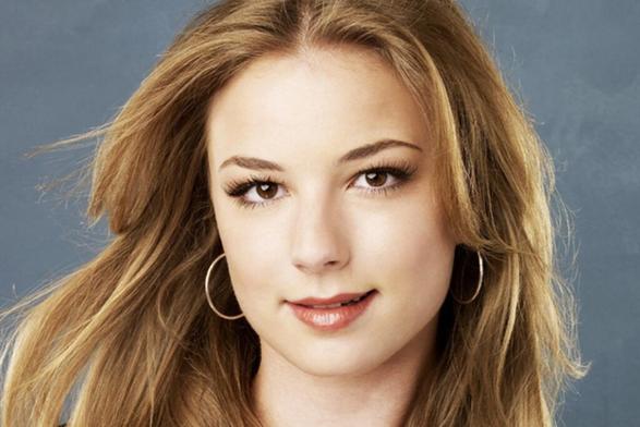 Emily VanCamp