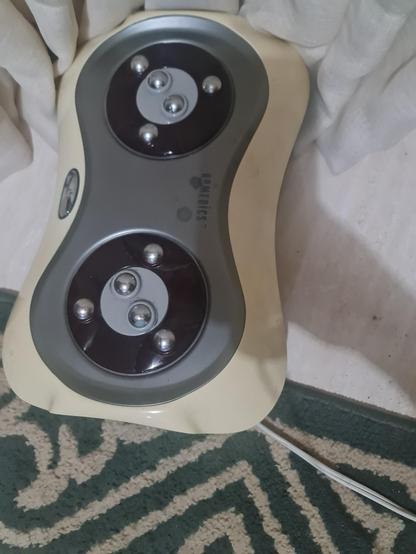 It is a gadget that can be used in a spa or at home at the end of a long day.