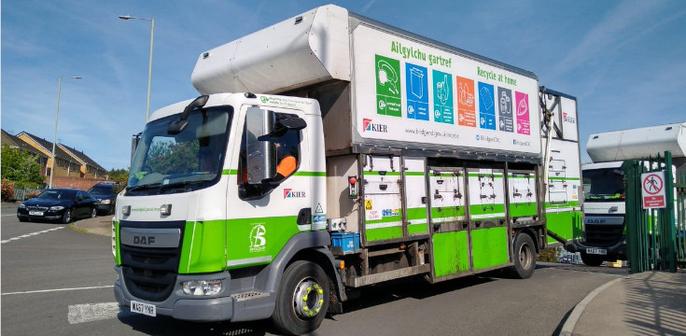 Bridgend kerbside recycling vehicle