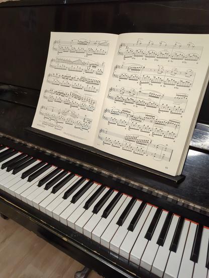 Piano with Chopin's op. 27 no. 2 nocturne