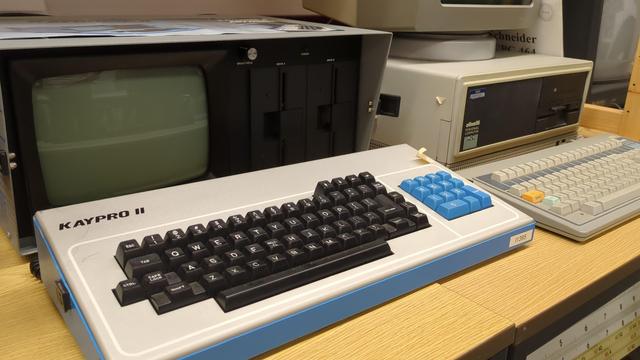 Kaypro II