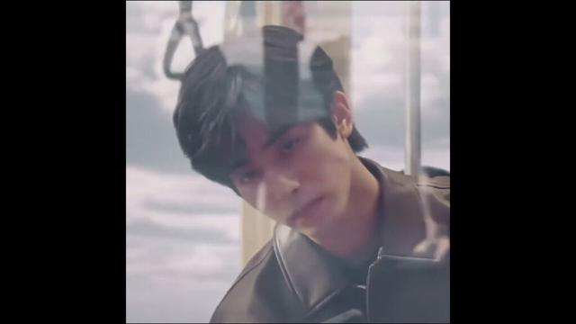 اول لقاء يشرح كل شيء 💕💕 #songweilong #liuhaocun #thesevenrelicsofillomen #الآثار_السبع_المشؤومة
