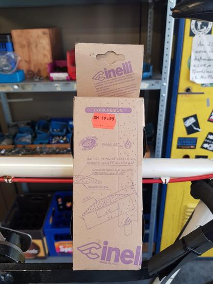 Lenkerbandpackung mit Cinelli-Lenkerband. Der Preis ist in DM ausgezeichnet.