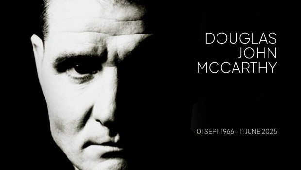 Zemřel Douglas McCarthy, polovina legendárních Nitzer Ebb