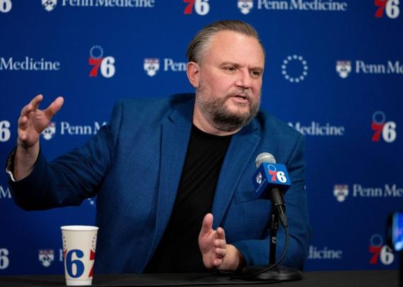 76ers Eyeing a Blockbuster Trade With the Spurs