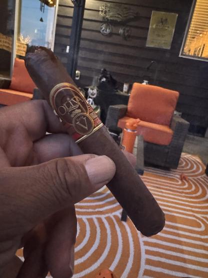 Oliva Serie V 6X60 cigar.