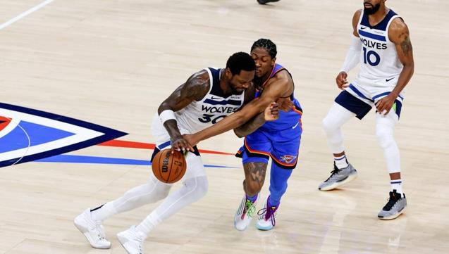 Julius Randle Ignites Knicks' NBA1 Debut with Stellar Play