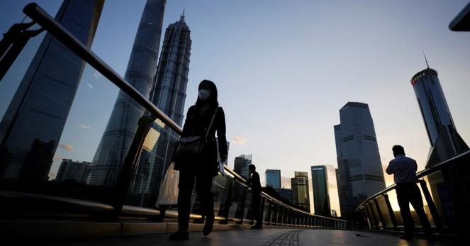 中国新規銀行融資、5月予想下回る　貿易摩擦が重荷 | ロイター