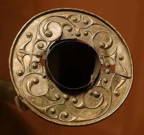 Sailko, Corno in bronzo, da loughnashade, co. di armagh, I secolo ac. 02, CC BY 3.0