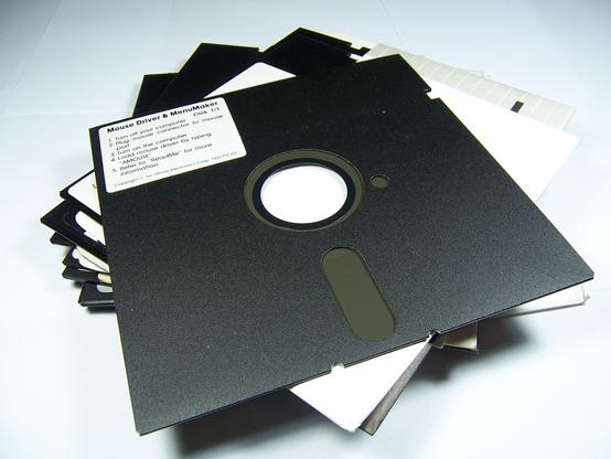 Mucchio di floppy da 5 1/4.