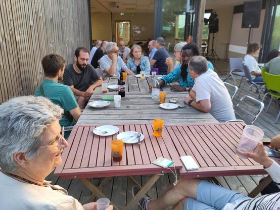 Repas en terrasse