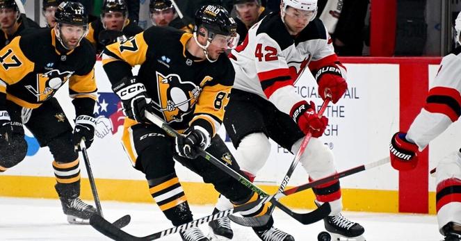 Sidney Crosby hits more milestones in win over Devils