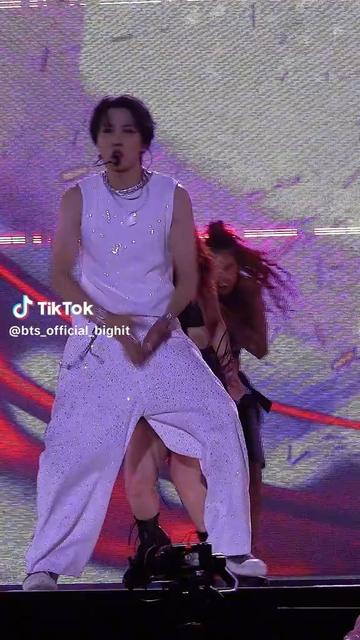 BTS Official TikTok feat. Hobi - 140625