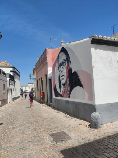 Artwork by Daniel Eime in Faro, Portugal