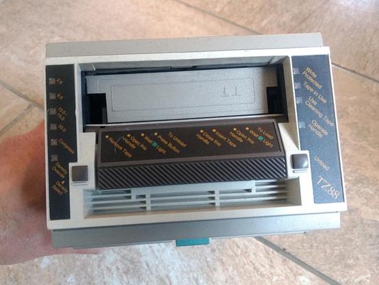 digital TZ88 Tape Drive