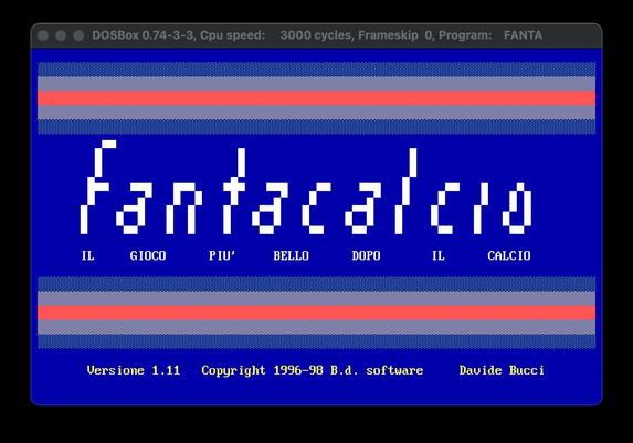A DOS splash screen with a blocky "fantacalcio" title, with subtitle "Il gioco più bello dopo il calcio"