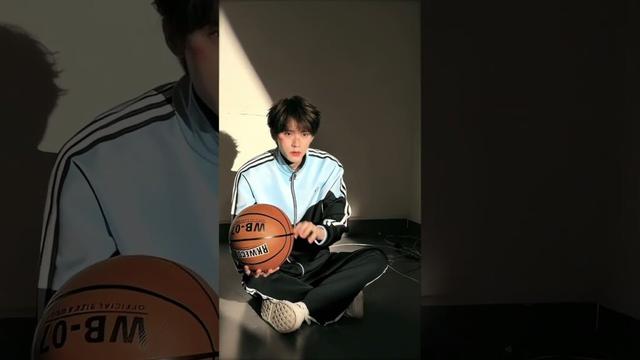 There will always be light shining on you🤩🤩 #reborn #焕羽 #zhouyiran #zhangjingyi #cdrama #shorts