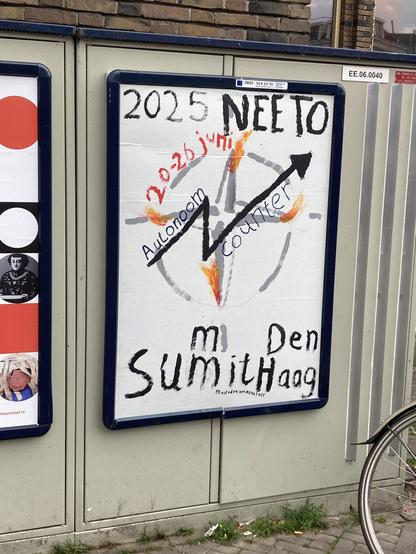 zie tekst in caption met nato symbool in grijs met in zwart counter teken er door heen
vlammen, zwarte letters
in orde letters de datum