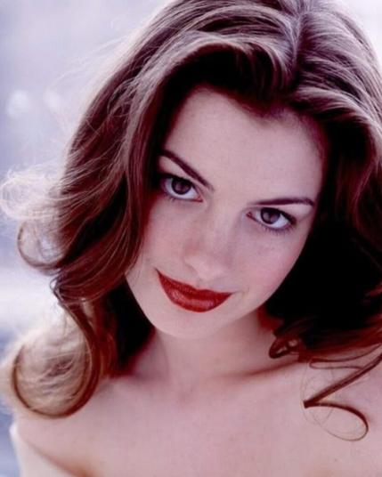 Anne Hathaway