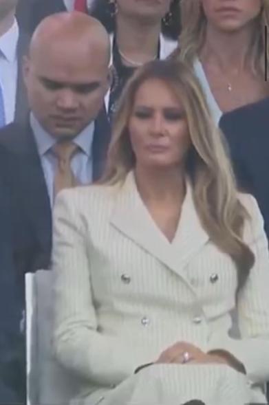 Melania having a grand old time at the #Felon47 military birthday parade