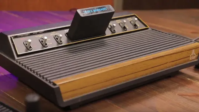 Atari 2600 Game Console