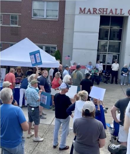 Crowd protesting for No Kings Day, June 24, 2025, in front of the Marshall County Courthouse in Guntersville, Alabama