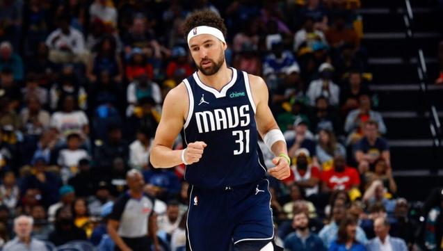 Klay Thompson battles nostalgia in Dallas as fans yearn for Warriors magic during solid debut