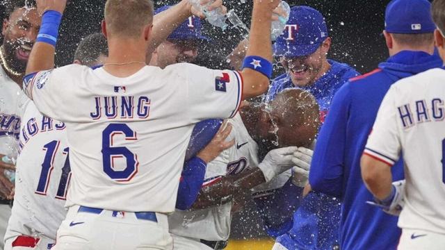 García delivers 6th career walk-off hit in the 11th to give Rangers a 5-4 win over White Sox