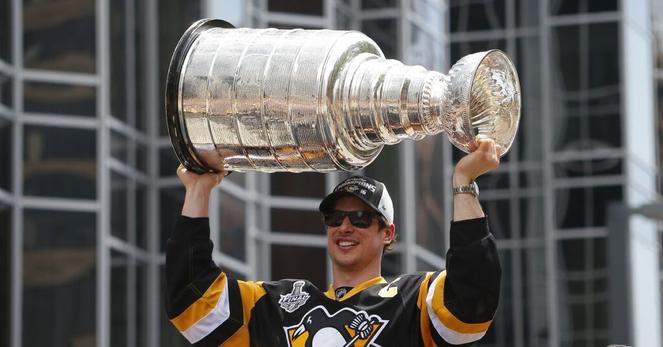 On this date in Penguins history: Stanley Cup returns to Pittsburgh for 2016 parade