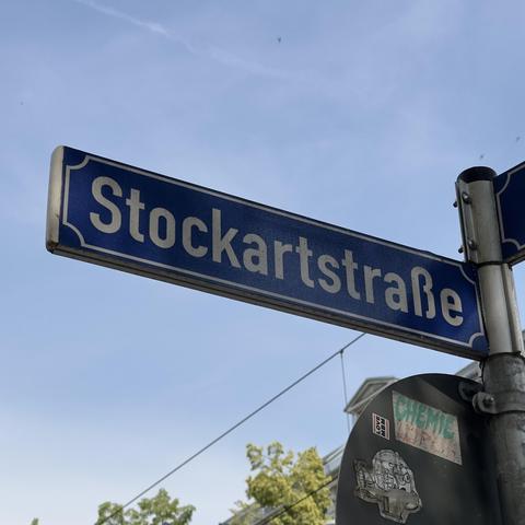 Straßenschild „Stockartstraße“