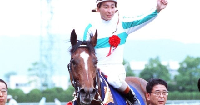 「この馬のおかげで今の俺がある。俺が金を出す」メジロライアンと横山典弘の絆…宝塚記念“最強のメジロ対決”なぜ武豊マックイーンに勝てたのか？ - 競馬 - Number Web