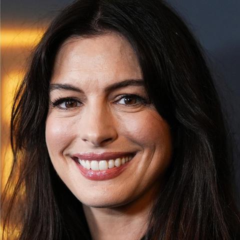 Anne Hathaway.