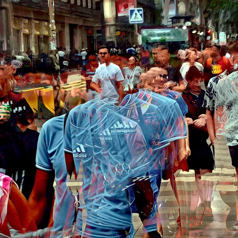 Barcelona digital edited street photography, made with the GNU Image Manipulation Program + G'MIC-Qt filters.