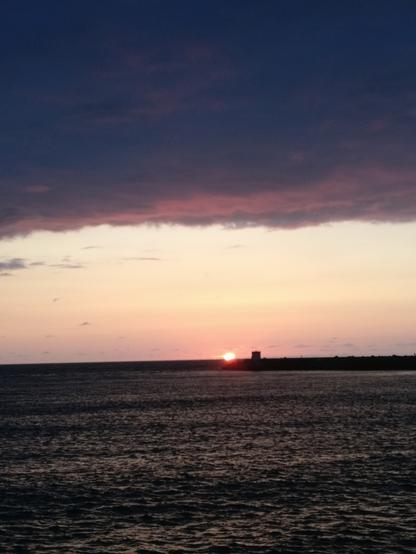 Sunset bayonne port, la barre