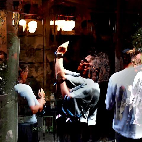 Barcelona digital edited street photography, made with the GNU Image Manipulation Program + G'MIC-Qt filters.