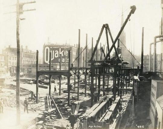Rare Historic Photos of the Dudley Elevated Railway in the Early 1900s.