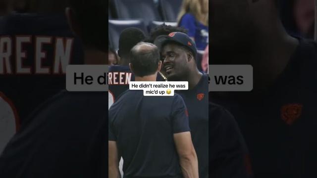His reaction was priceless 😂 (via @chicagobears/TT)