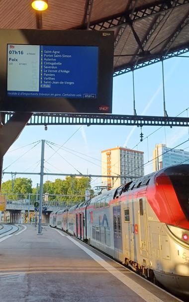 TER a destination de Foix, gare Matabiau de Toulouse