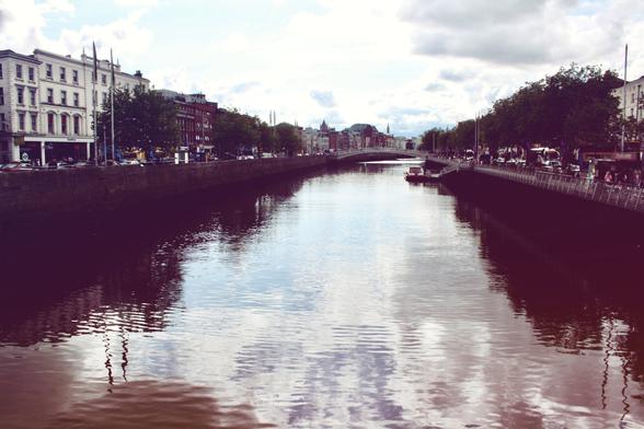 El río Liffey en Dublín.