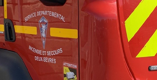 véhicule des sapeurs-pompiers