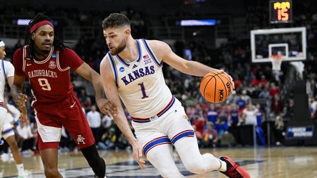 Kansas big man Hunter Dickinson added to pre-draft workouts for Sixers