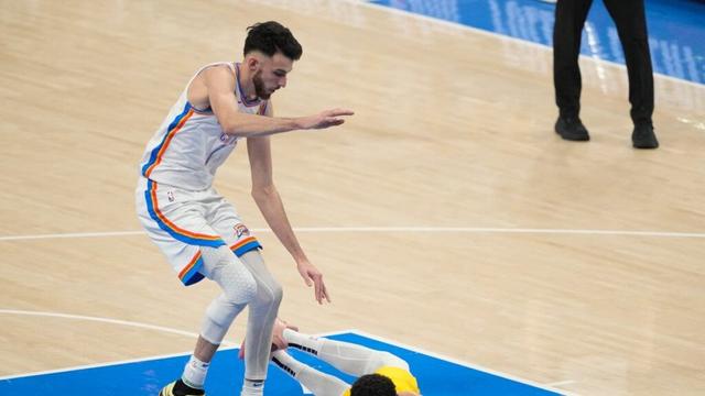 Pacers star struggling as title hopes fade