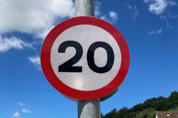 20mph sign